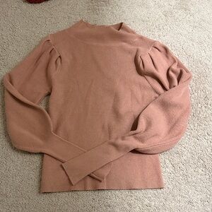 Deluc Women's puffy sleeve Sweater in beige